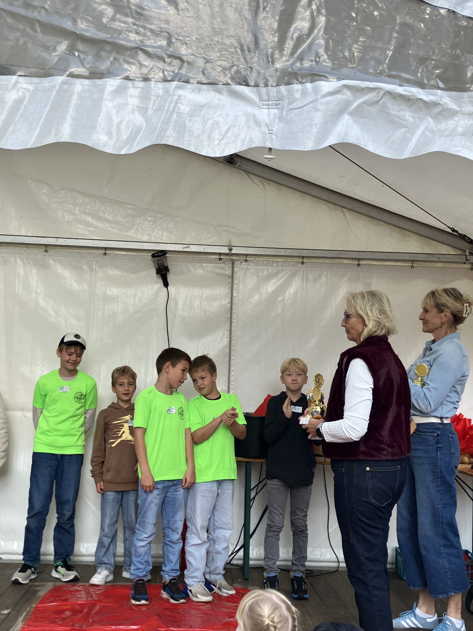 Viertklässler erfolgreich beim Kartoffelspiel