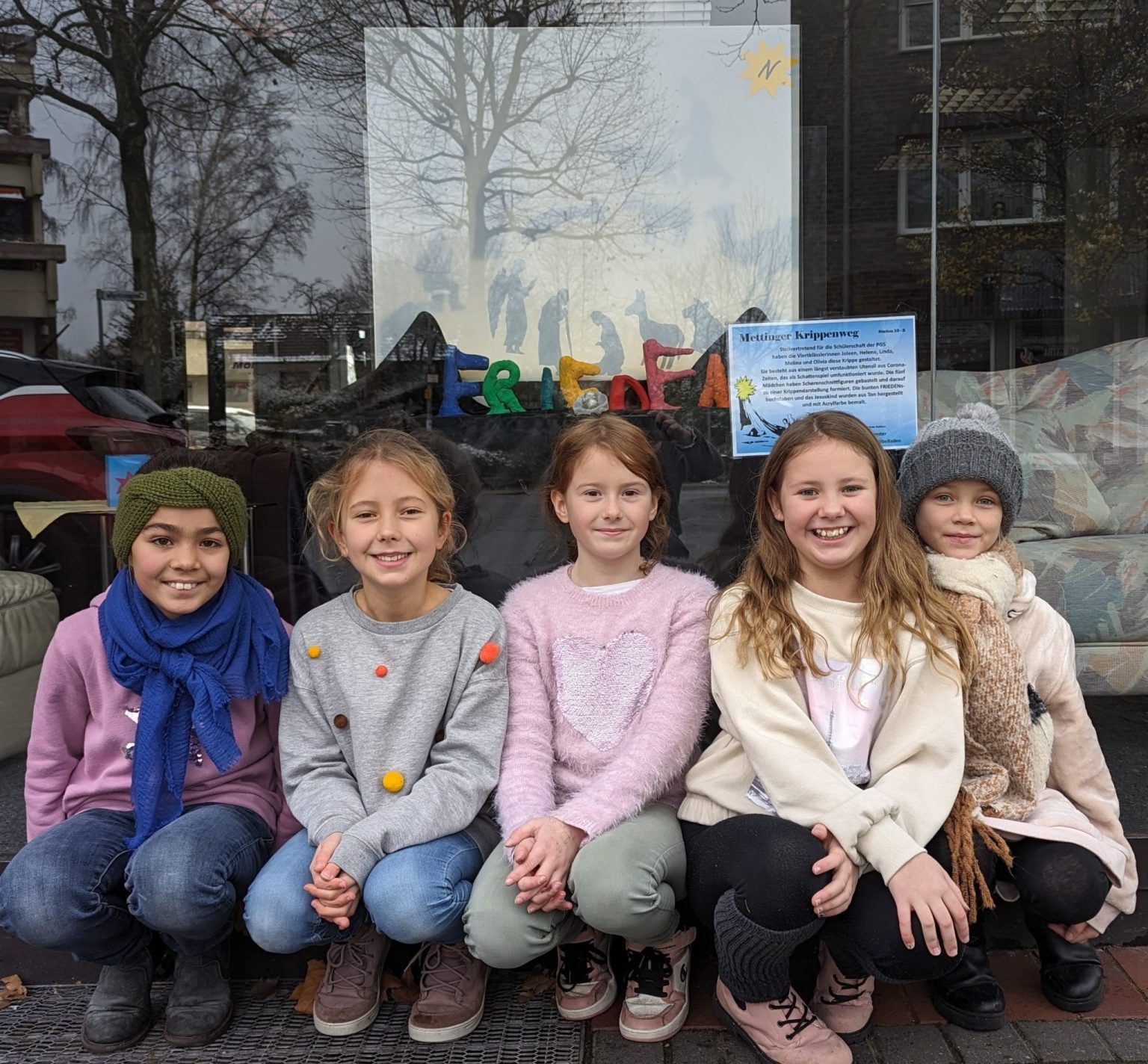 Schülerinnen gestalten Krippe für den Mettinger Krippenweg – Paul